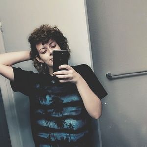 Meet your Posher, Celina